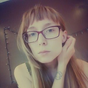 Meet your Posher, Nao